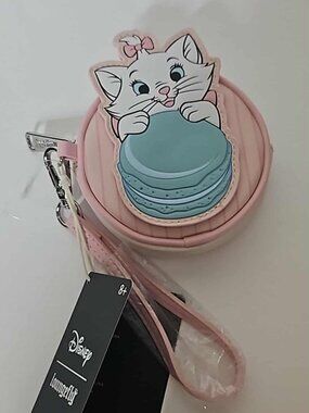 Loungefly Disney The Aristocats Marie Macaron